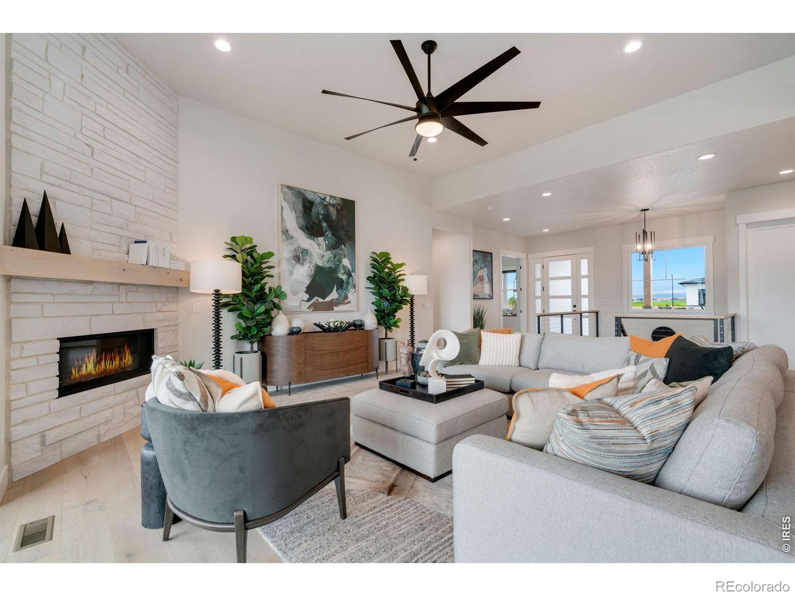 MLS Image #5 for 3632 n buchanan court,aurora, Colorado