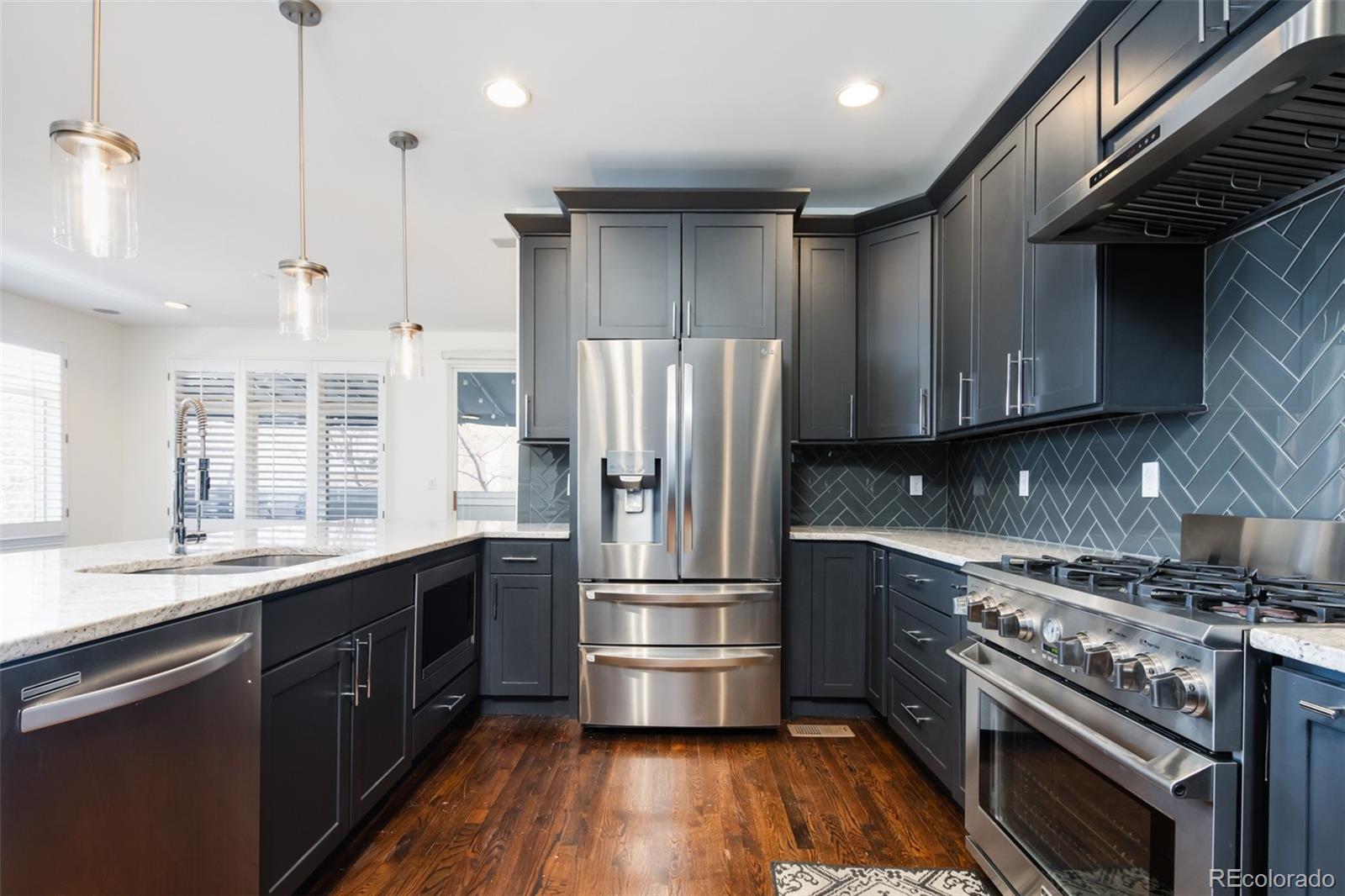MLS Image #10 for 335 n josephine street,denver, Colorado