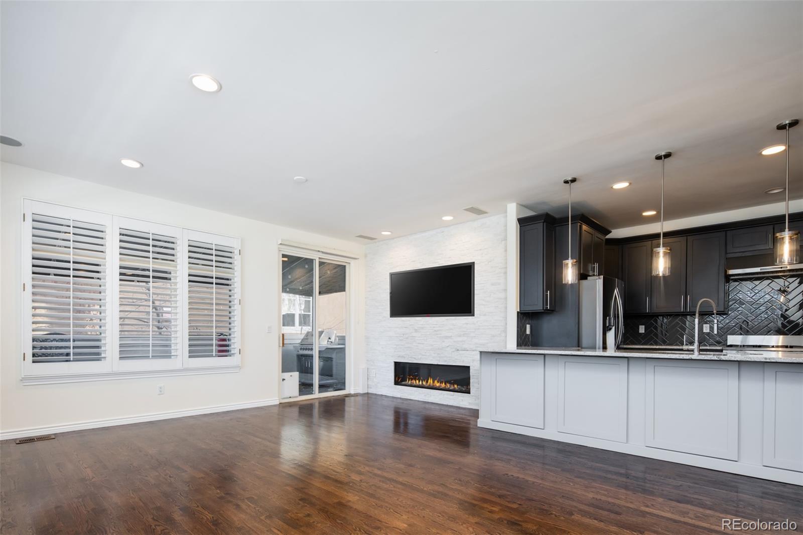 MLS Image #12 for 335 n josephine street,denver, Colorado