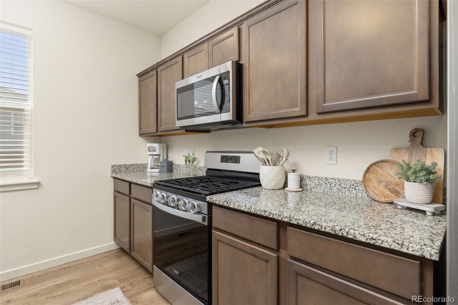 MLS Image #11 for 244  ptarmigan lane,johnstown, Colorado