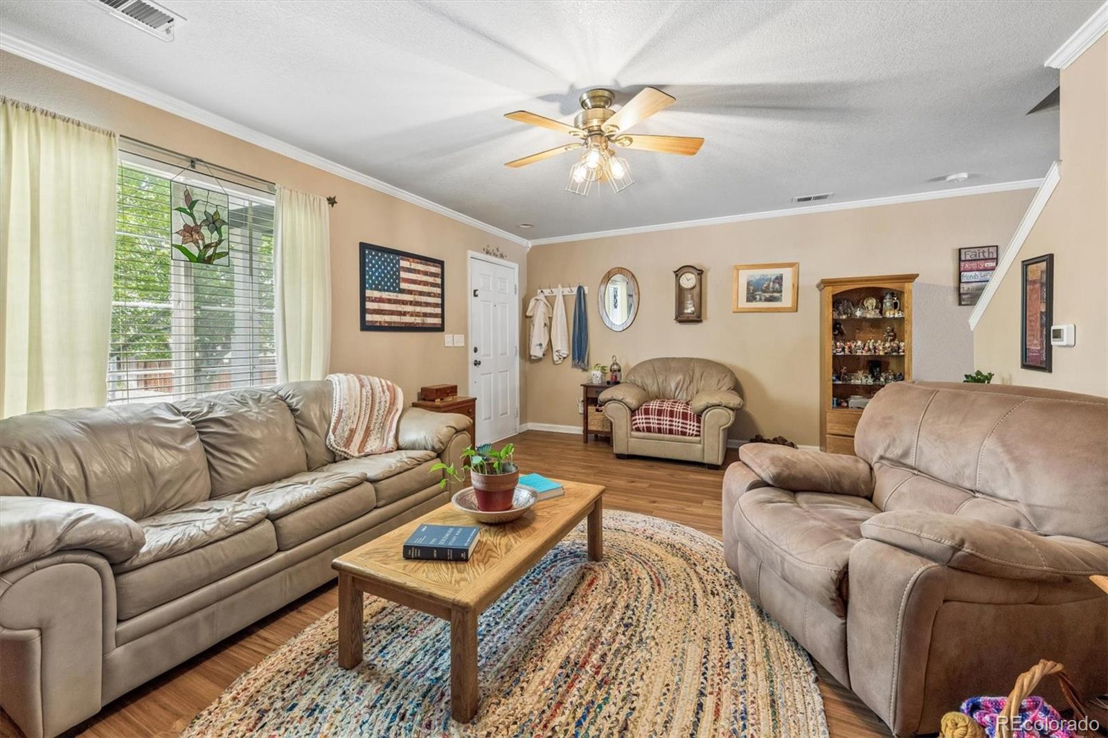 MLS Image #4 for 10140  fairfax court,denver, Colorado