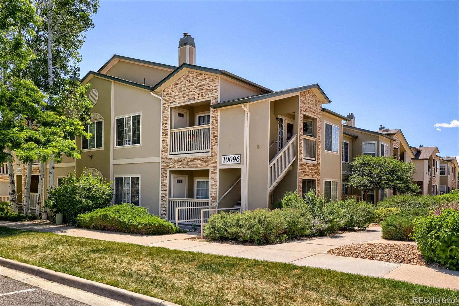 MLS Image #2 for 10096 e carolina place,aurora, Colorado
