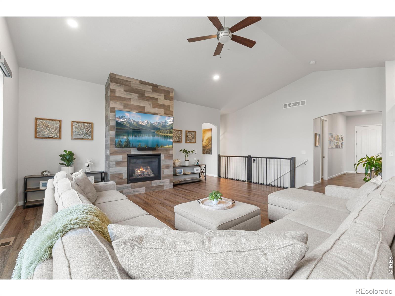 MLS Image #10 for 586  greenspire drive,windsor, Colorado