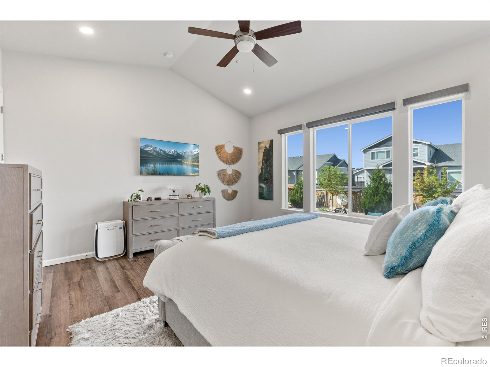MLS Image #20 for 586  greenspire drive,windsor, Colorado