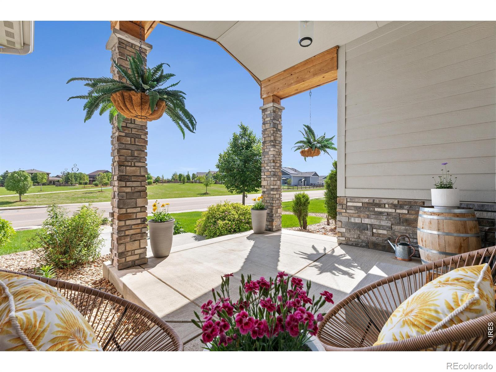 MLS Image #6 for 586  greenspire drive,windsor, Colorado