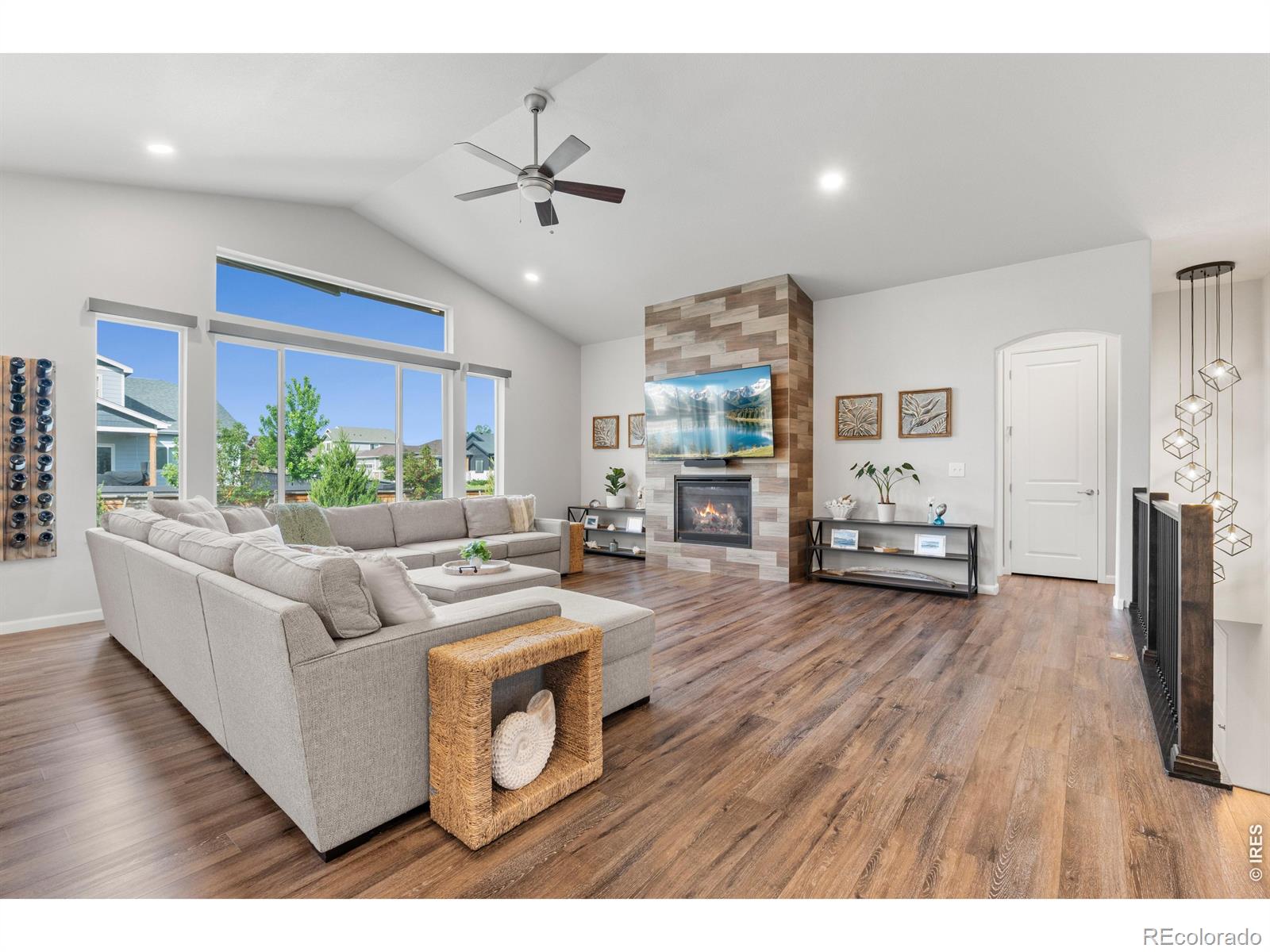 MLS Image #8 for 586  greenspire drive,windsor, Colorado