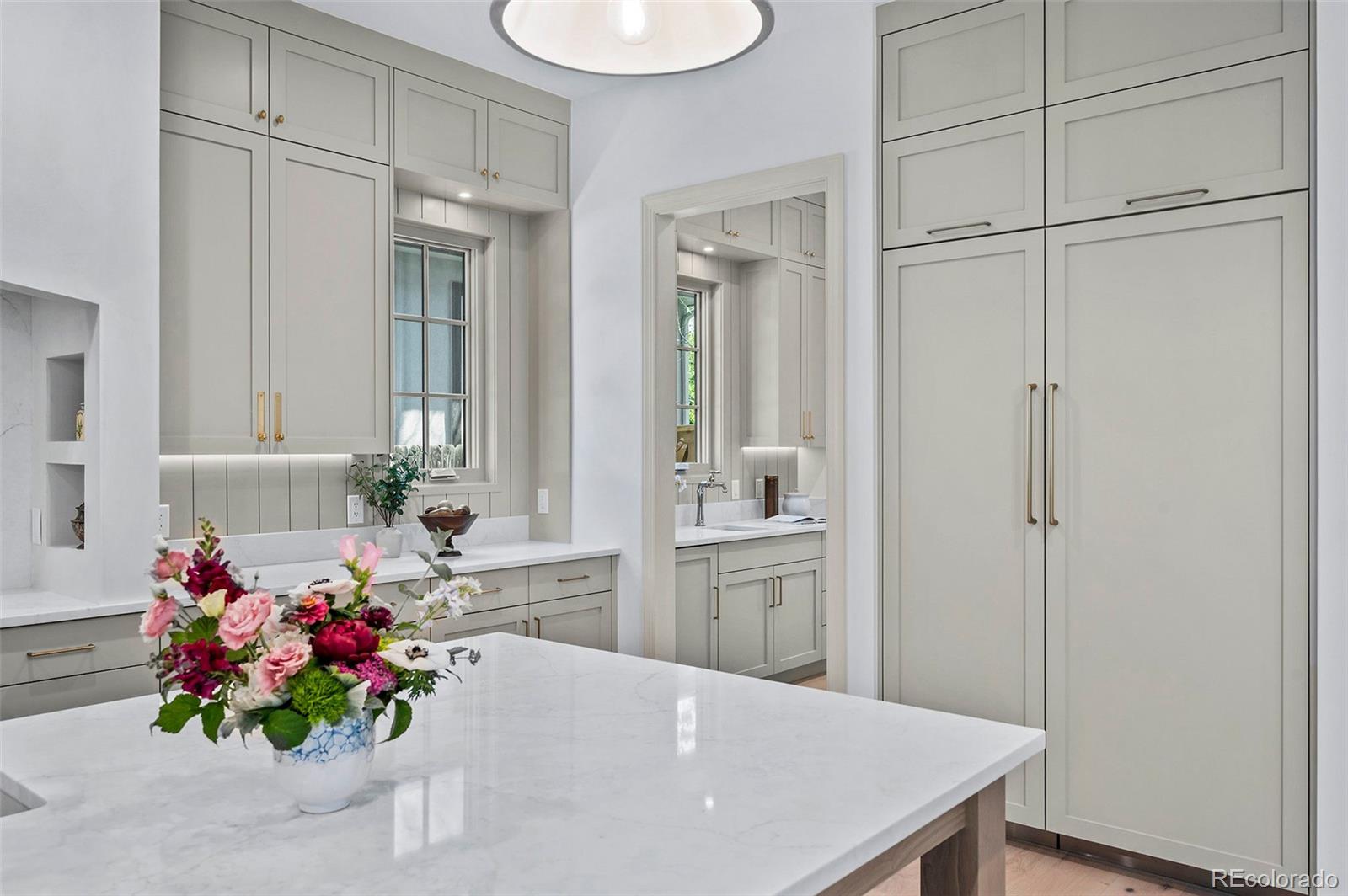 MLS Image #11 for 1367 s clayton street,denver, Colorado