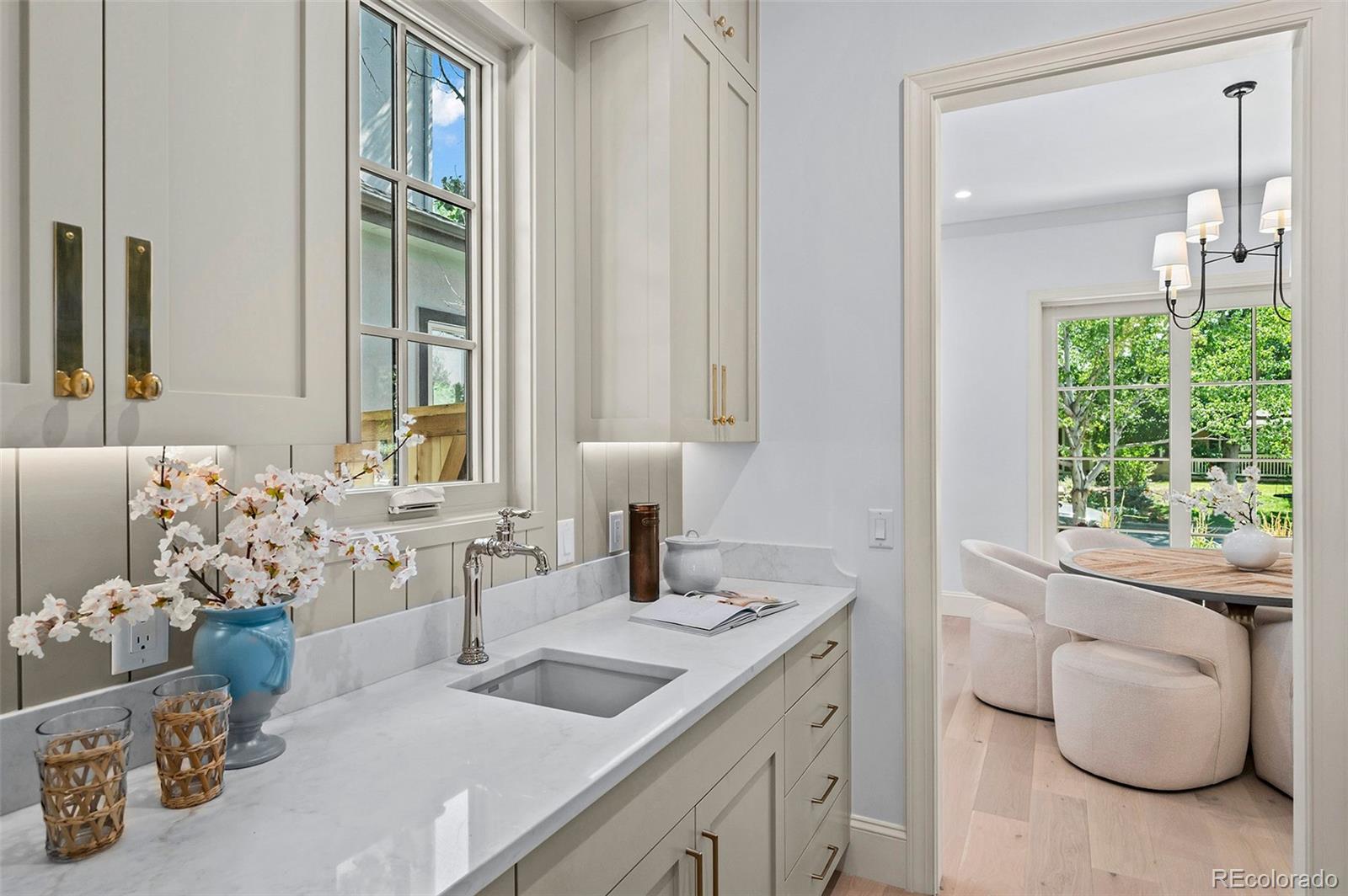 MLS Image #12 for 1367 s clayton street,denver, Colorado