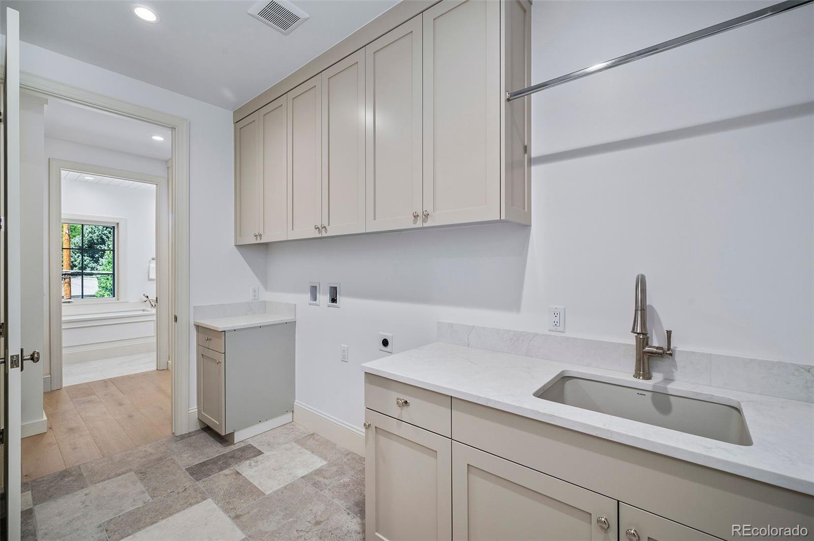 MLS Image #27 for 1367 s clayton street,denver, Colorado