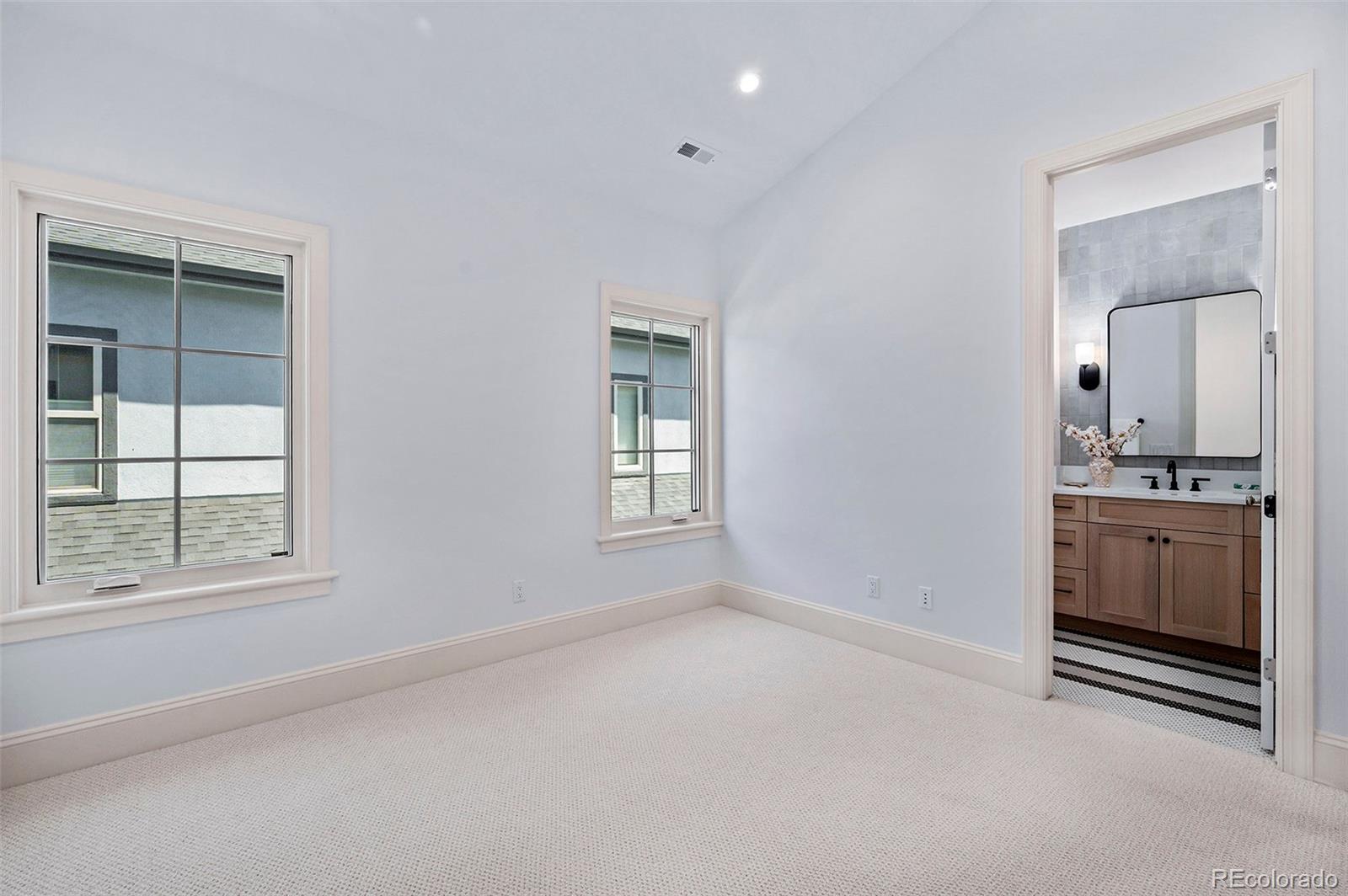 MLS Image #29 for 1367 s clayton street,denver, Colorado