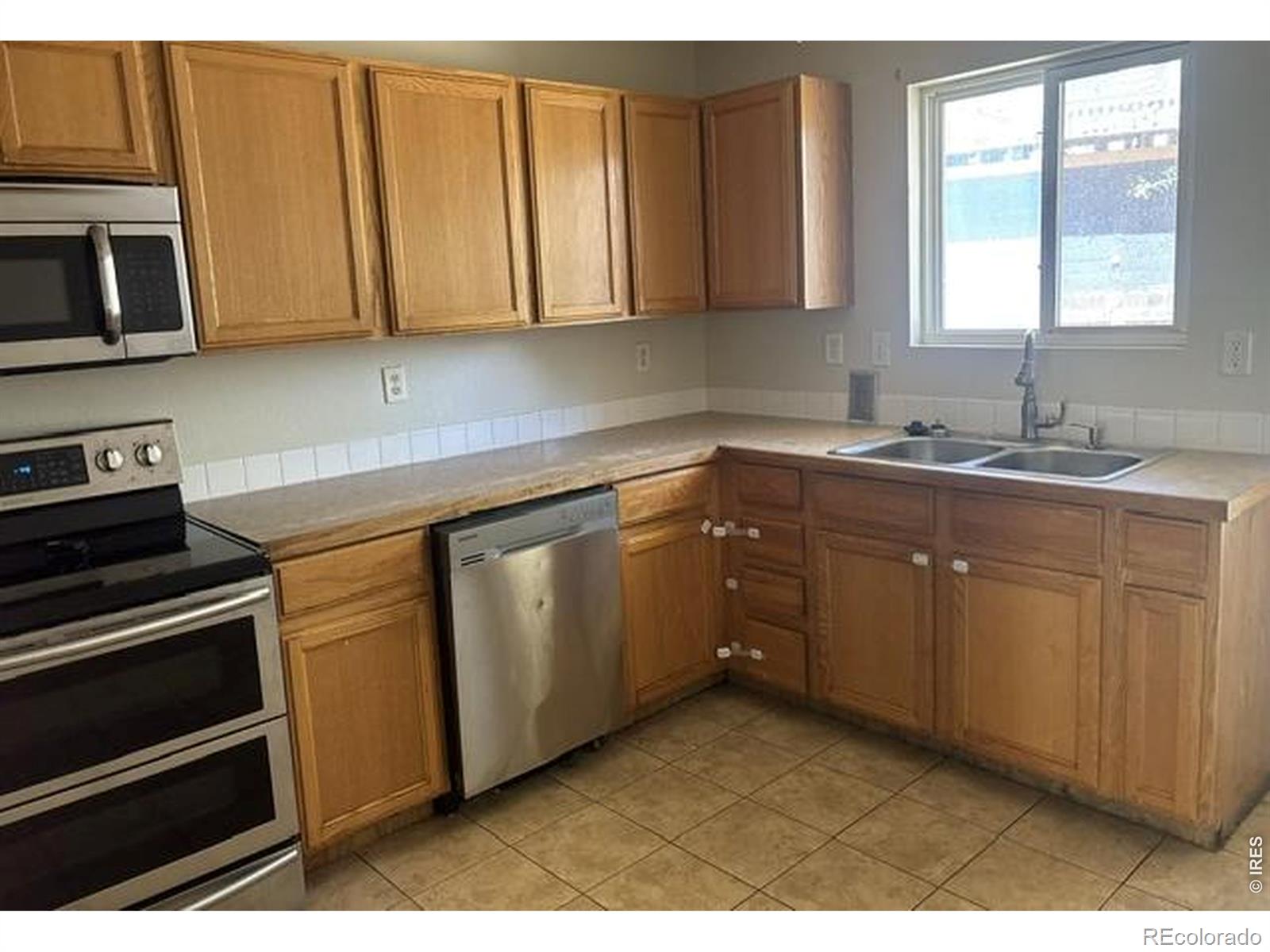 MLS Image #5 for 3513  gunbarrel court,evans, Colorado