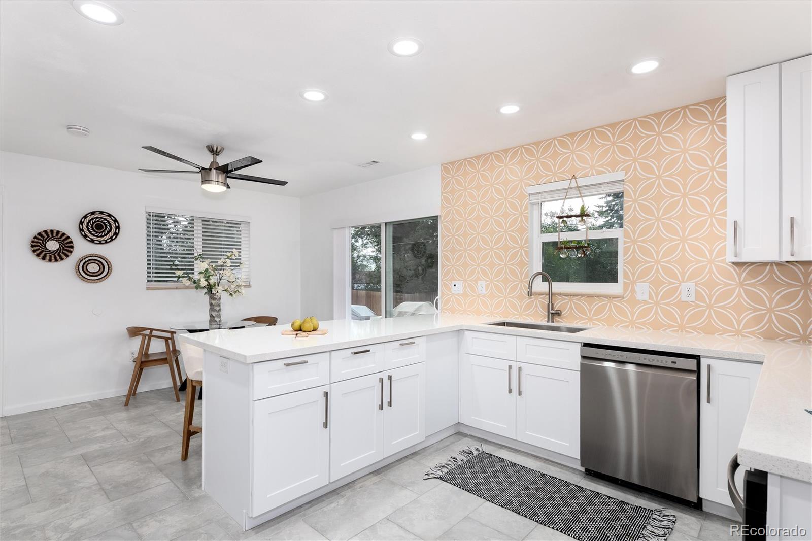 MLS Image #12 for 402  ursula street,aurora, Colorado