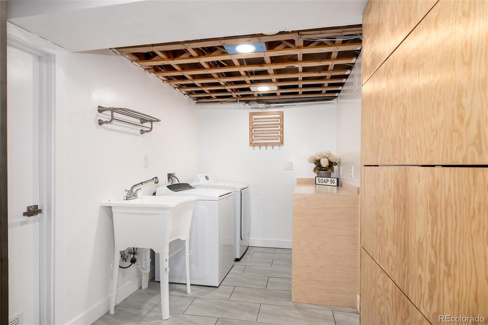 MLS Image #25 for 402  ursula street,aurora, Colorado