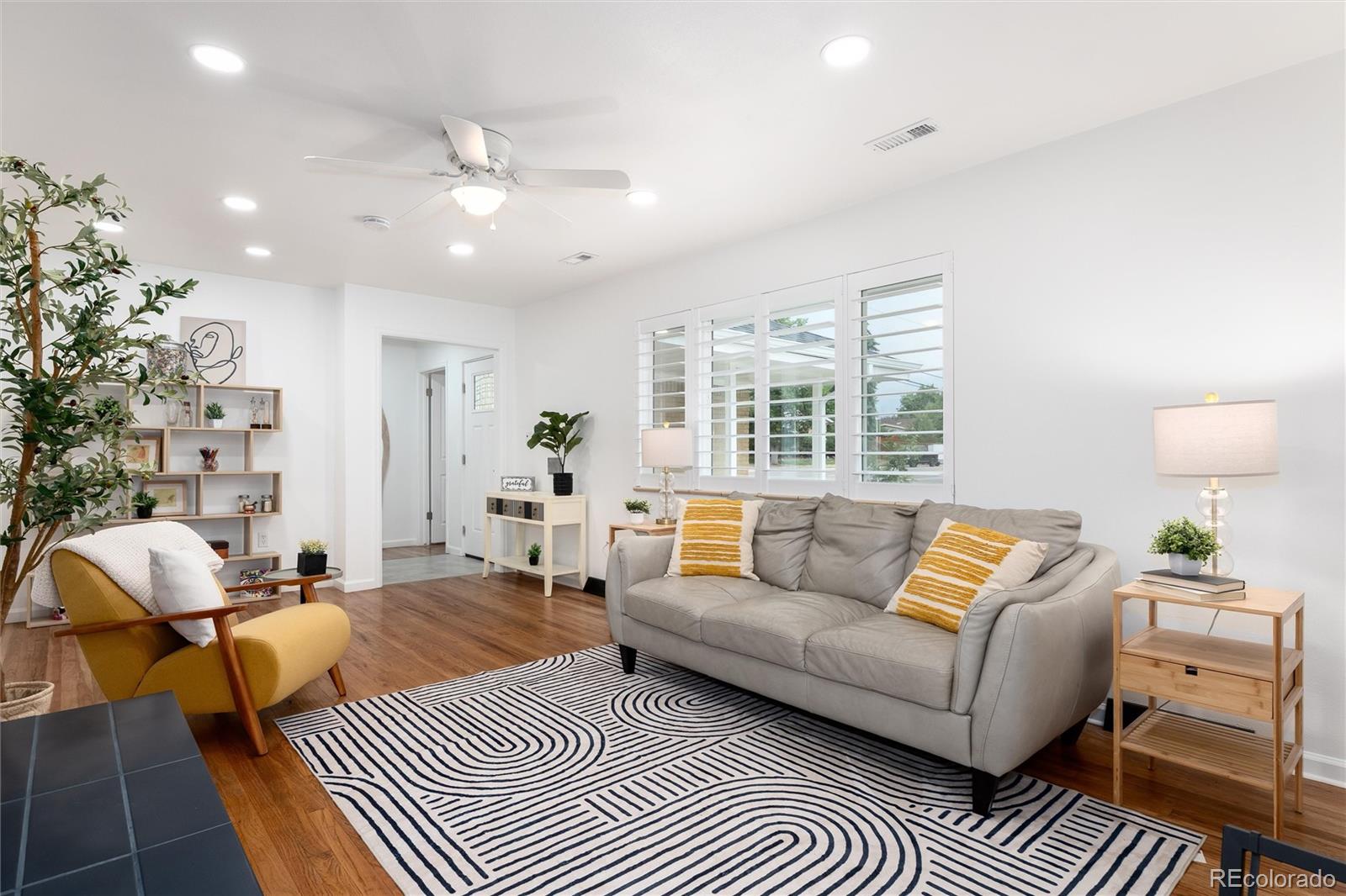 MLS Image #7 for 402  ursula street,aurora, Colorado