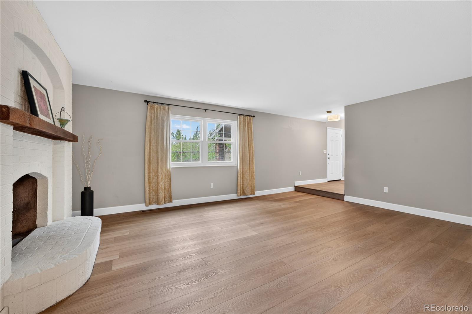 MLS Image #5 for 990  sparta drive,lafayette, Colorado