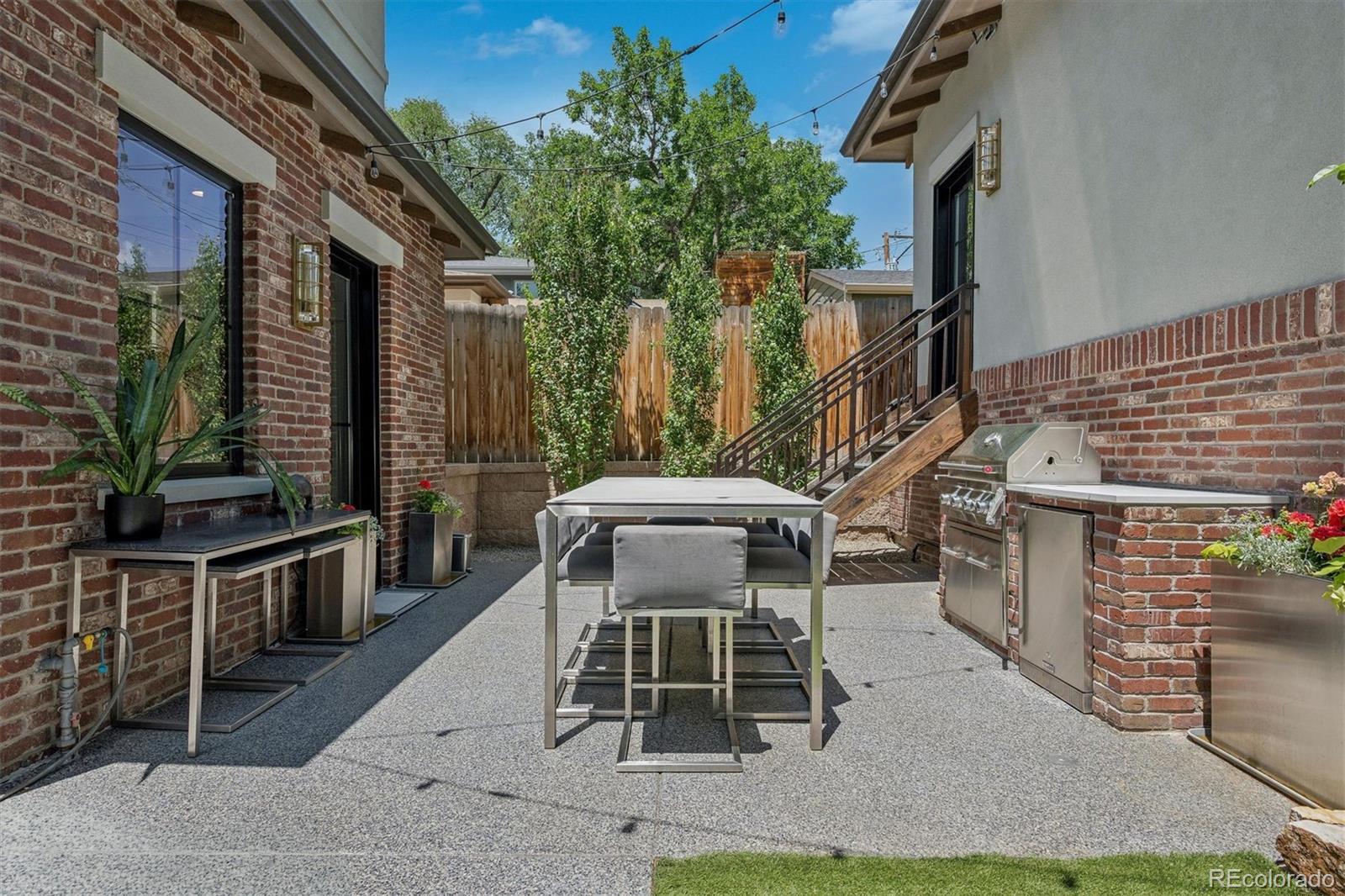 MLS Image #19 for 516 s high street,denver, Colorado