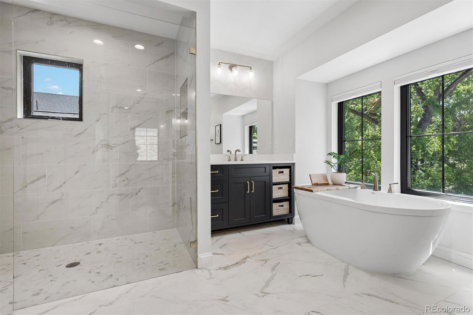 MLS Image #22 for 516 s high street,denver, Colorado