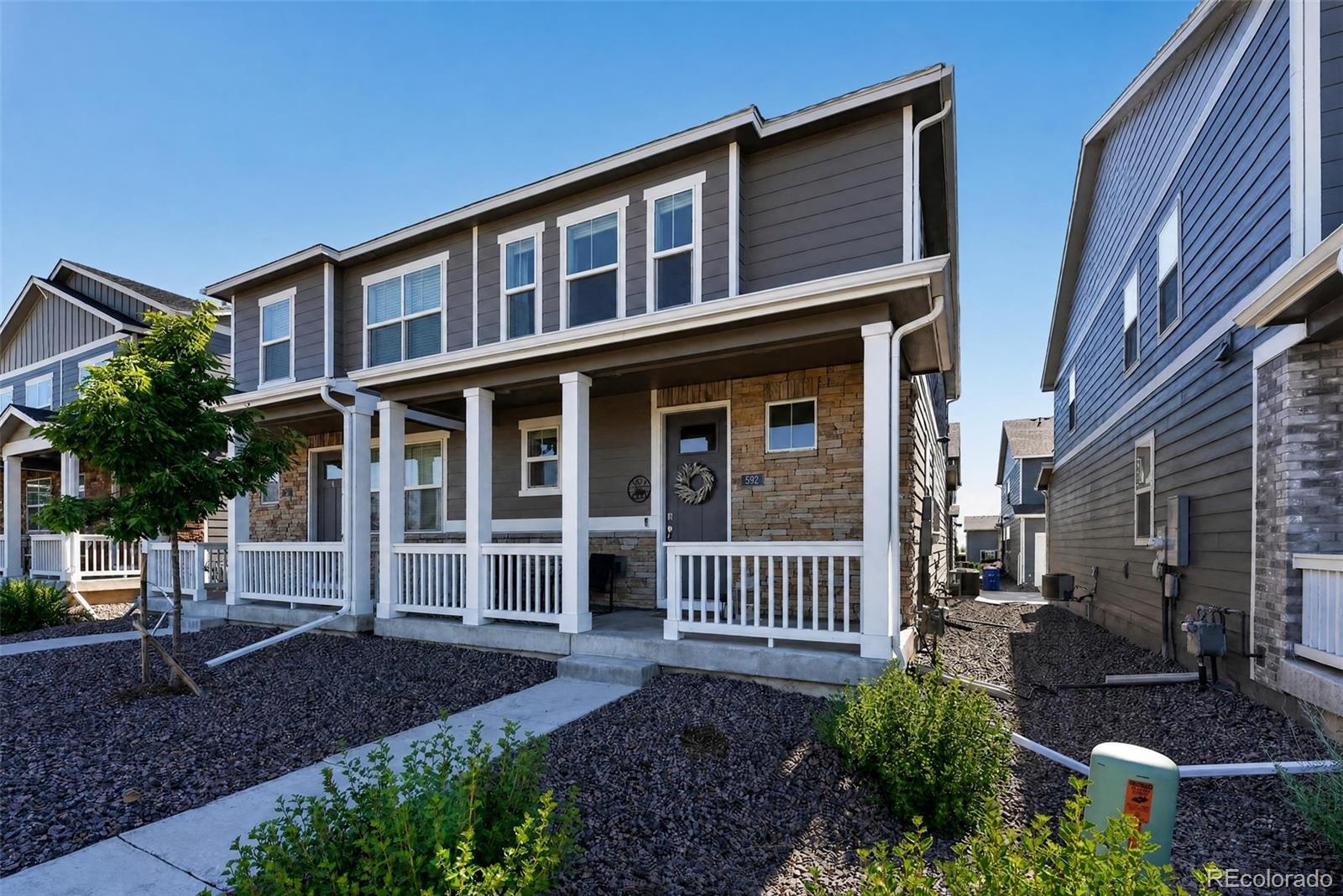 MLS Image #2 for 592  thoroughbred lane,johnstown, Colorado