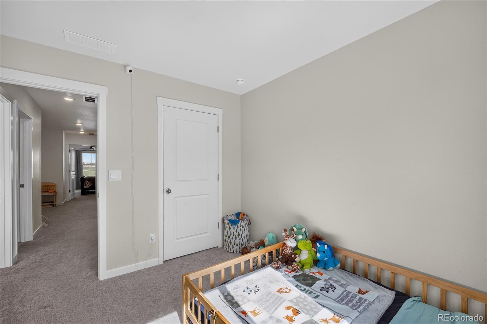 MLS Image #29 for 592  thoroughbred lane,johnstown, Colorado