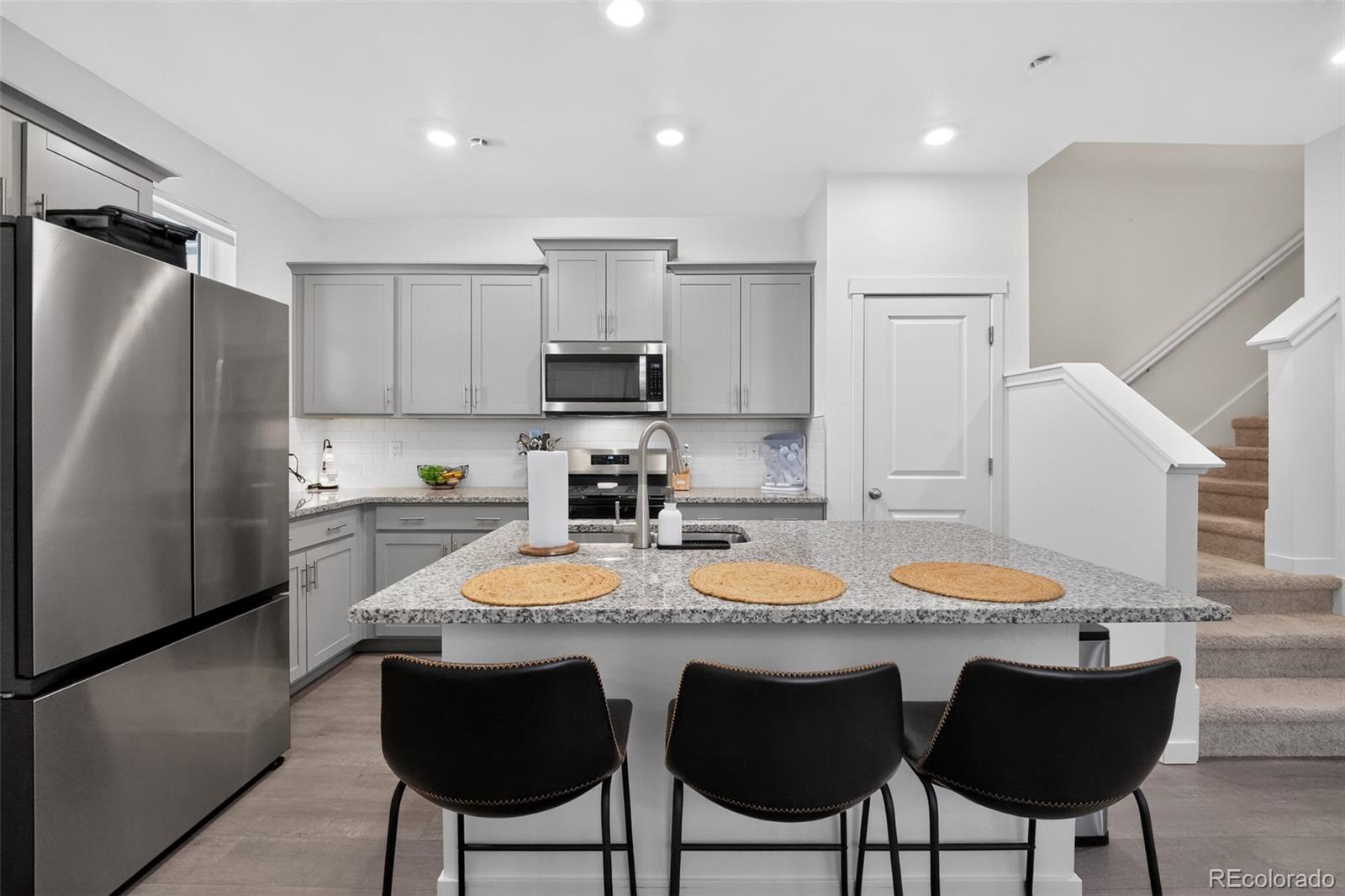 MLS Image #8 for 592  thoroughbred lane,johnstown, Colorado