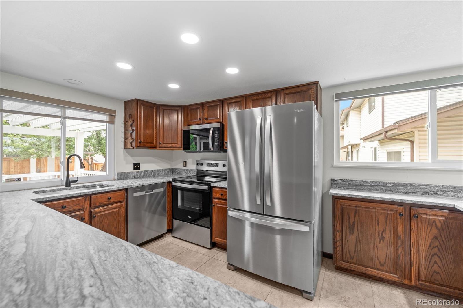 MLS Image #20 for 3702 s mission parkway,aurora, Colorado