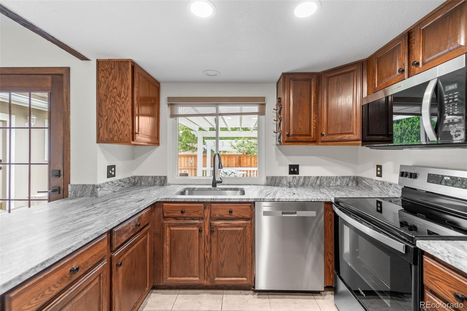 MLS Image #21 for 3702 s mission parkway,aurora, Colorado
