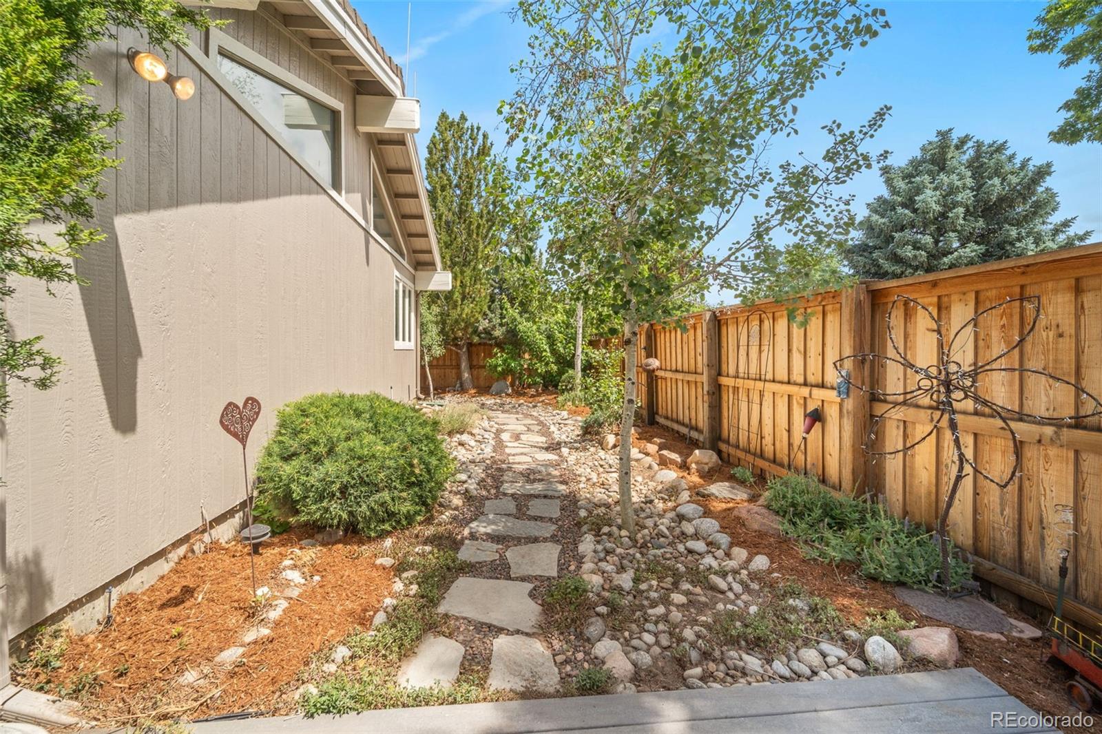 MLS Image #40 for 3702 s mission parkway,aurora, Colorado