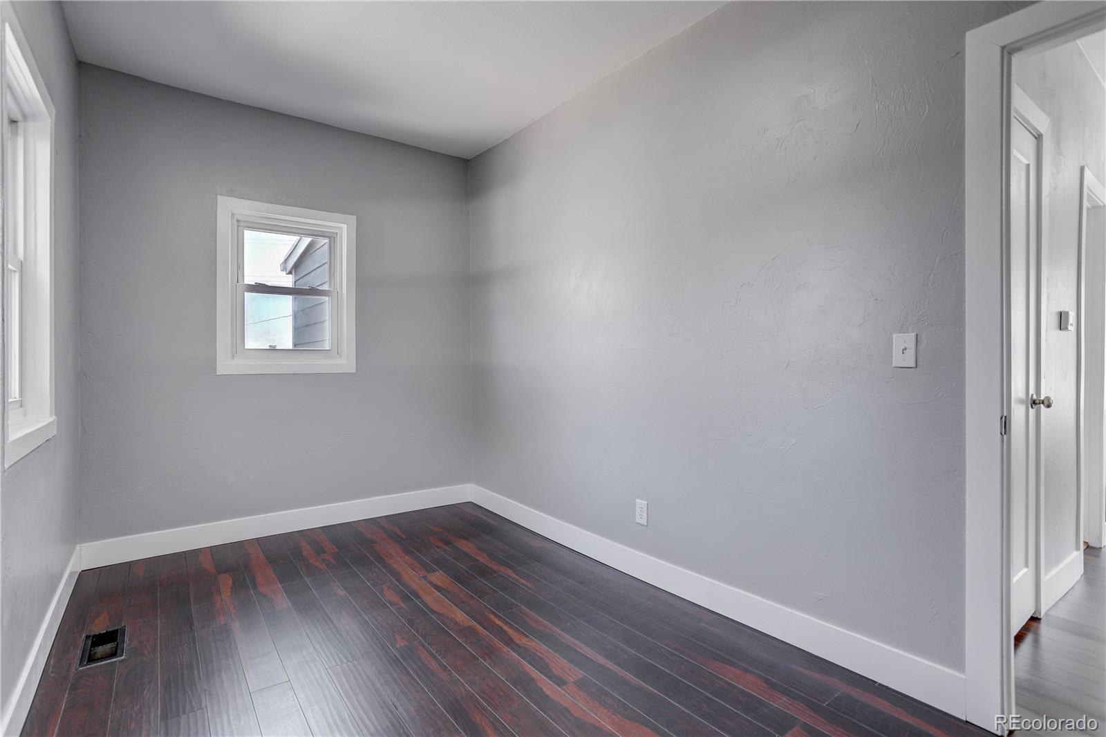 MLS Image #19 for 4926  sherman street,denver, Colorado