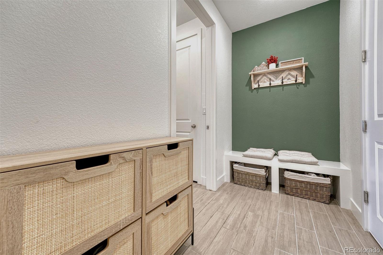 MLS Image #12 for 7843  plateau creek lane,littleton, Colorado