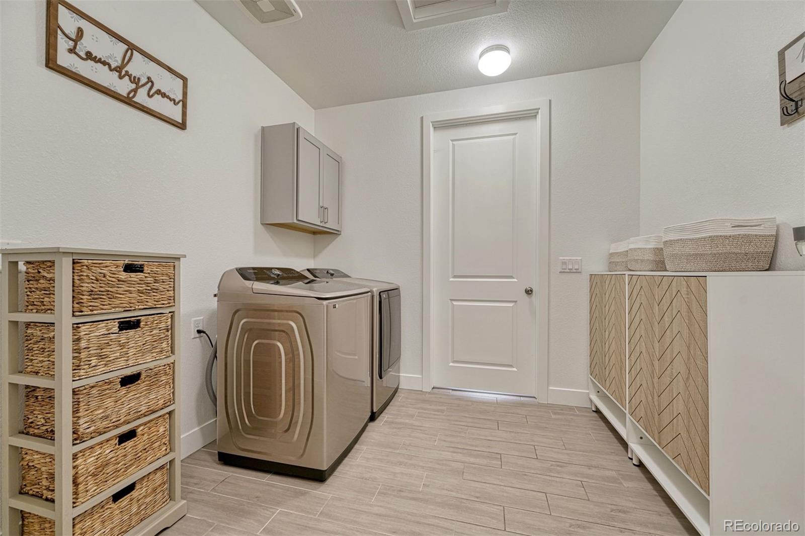 MLS Image #13 for 7843  plateau creek lane,littleton, Colorado