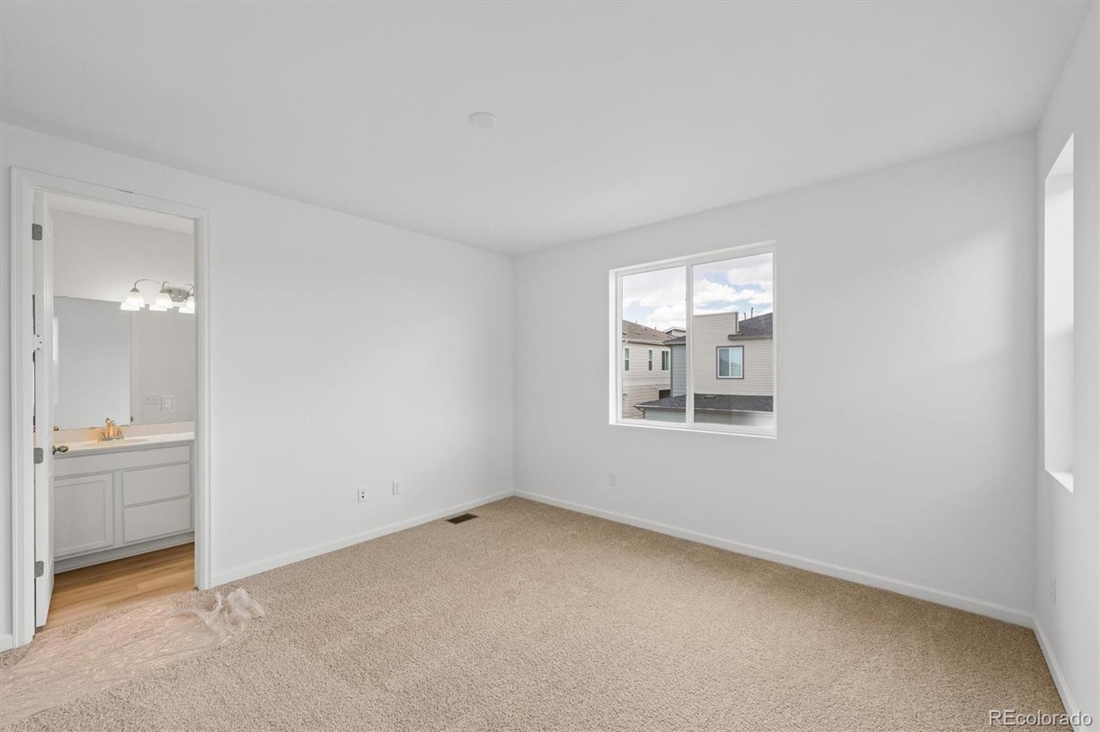 MLS Image #18 for 24171 e 30th place,aurora, Colorado