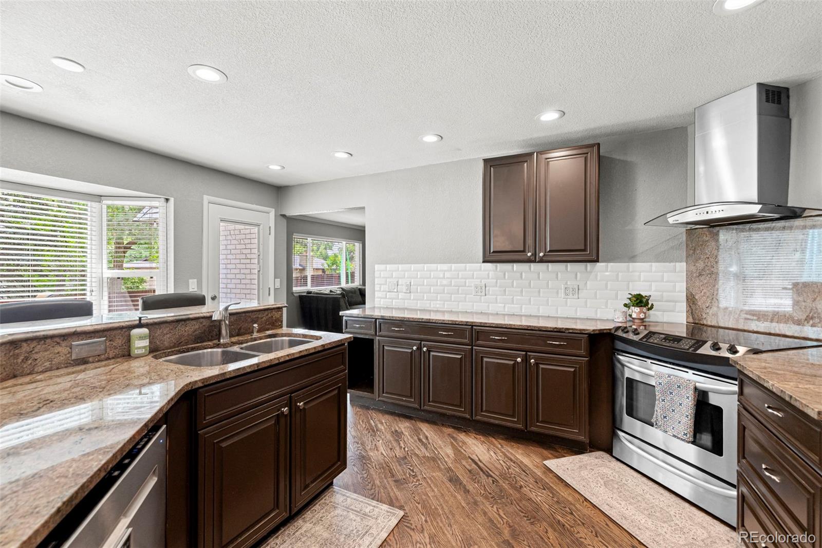 MLS Image #14 for 6902 s lamar street,littleton, Colorado