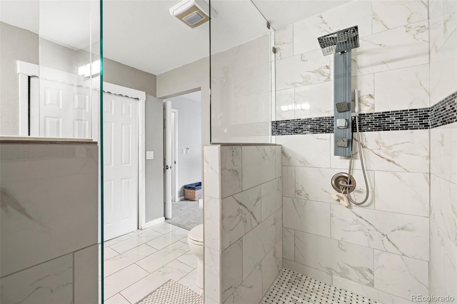 MLS Image #24 for 6902 s lamar street,littleton, Colorado