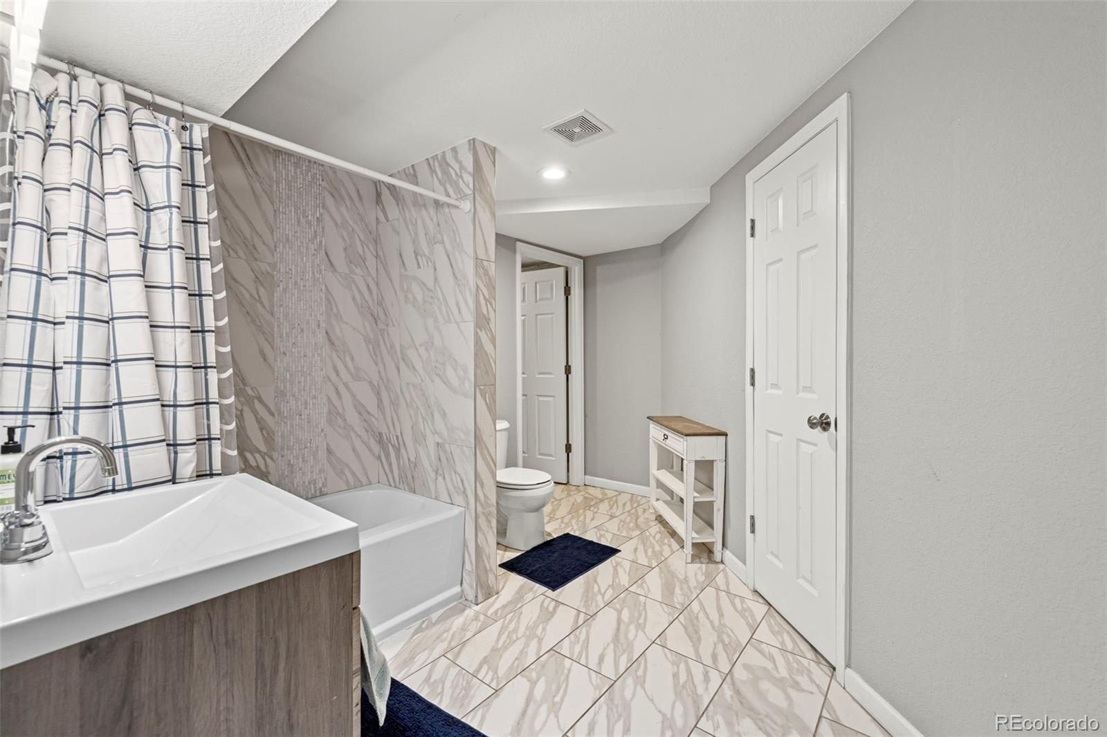 MLS Image #36 for 6902 s lamar street,littleton, Colorado