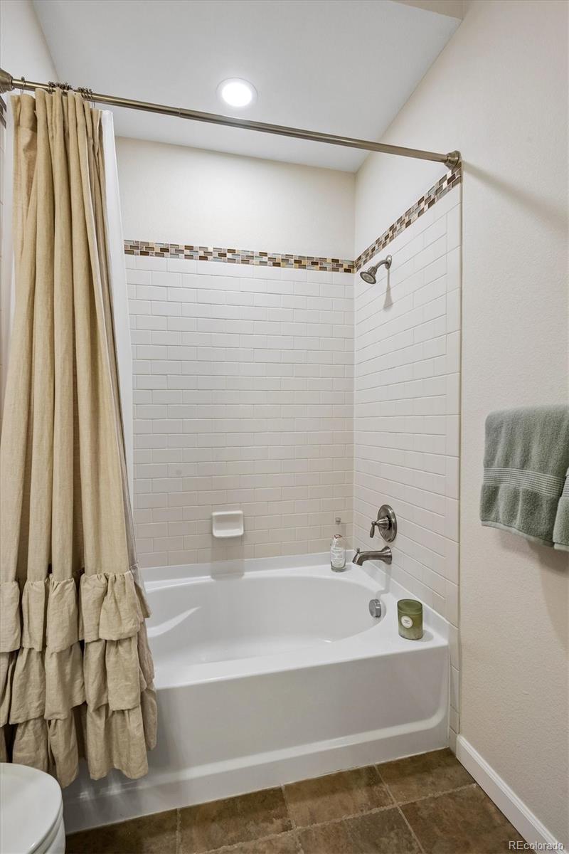 MLS Image #24 for 7820  inverness boulevard,englewood, Colorado