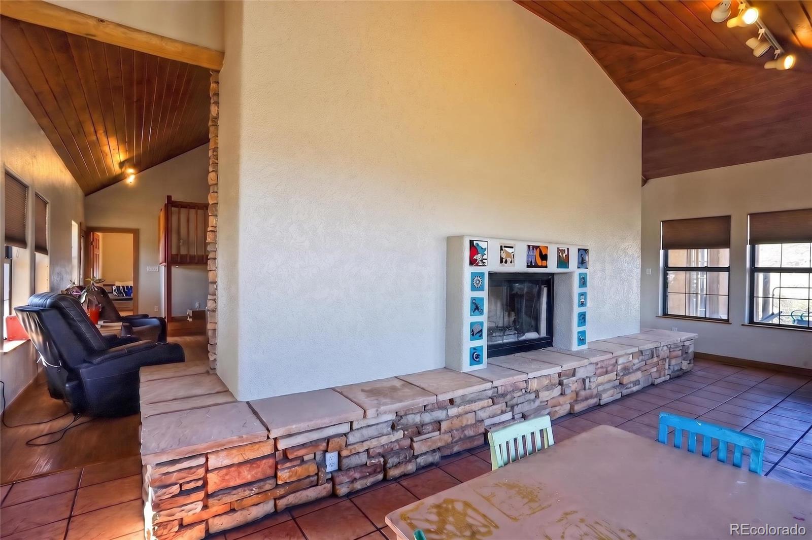 MLS Image #11 for 601  county road 620 ,gardner, Colorado