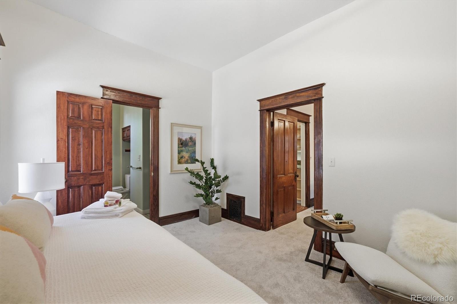 MLS Image #19 for 942 s pennsylvania street,denver, Colorado