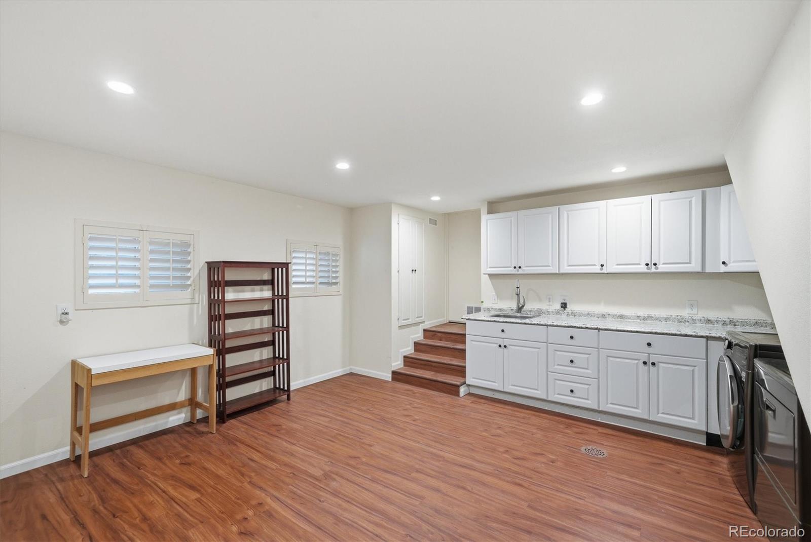 MLS Image #35 for 942 s pennsylvania street,denver, Colorado