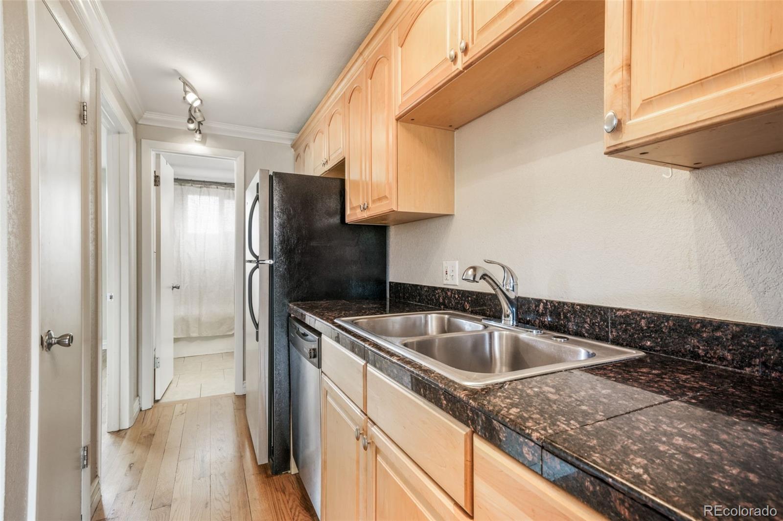 MLS Image #21 for 558 n washington street 203,denver, Colorado