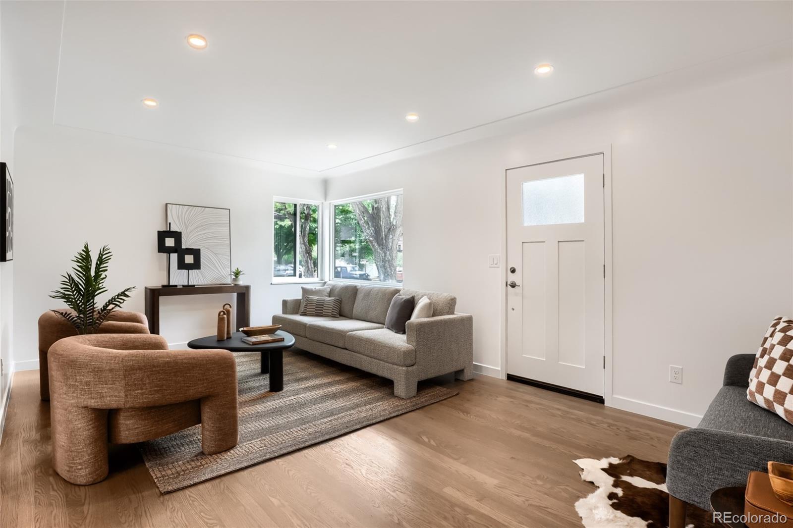 MLS Image #10 for 940  magnolia street,denver, Colorado