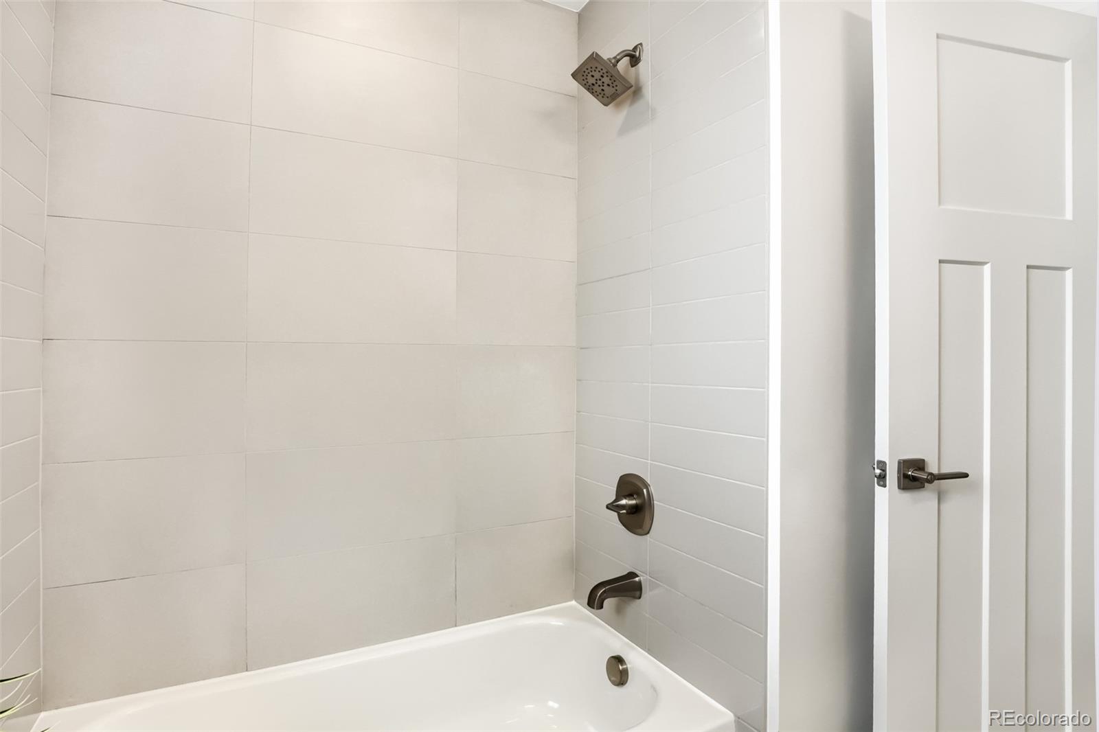 MLS Image #22 for 940  magnolia street,denver, Colorado