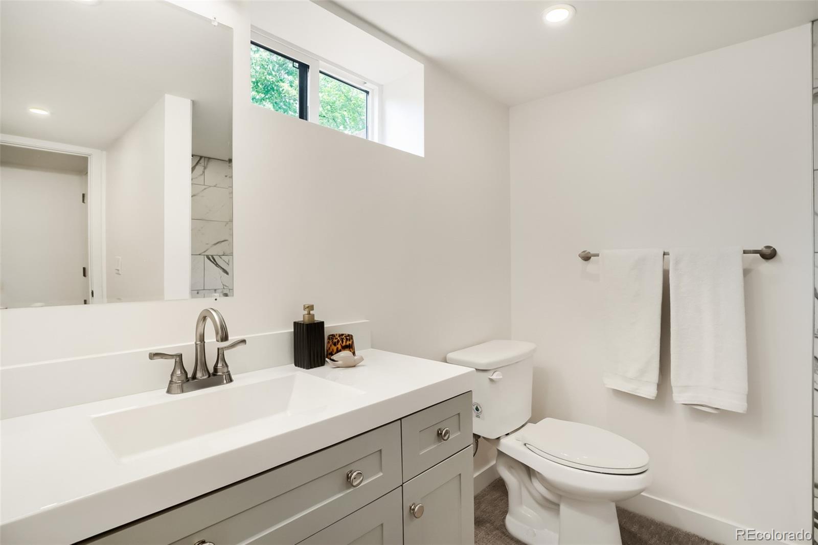 MLS Image #26 for 940  magnolia street,denver, Colorado
