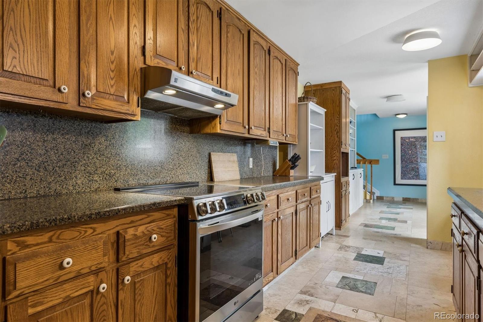 MLS Image #5 for 8090 w 19th avenue,lakewood, Colorado