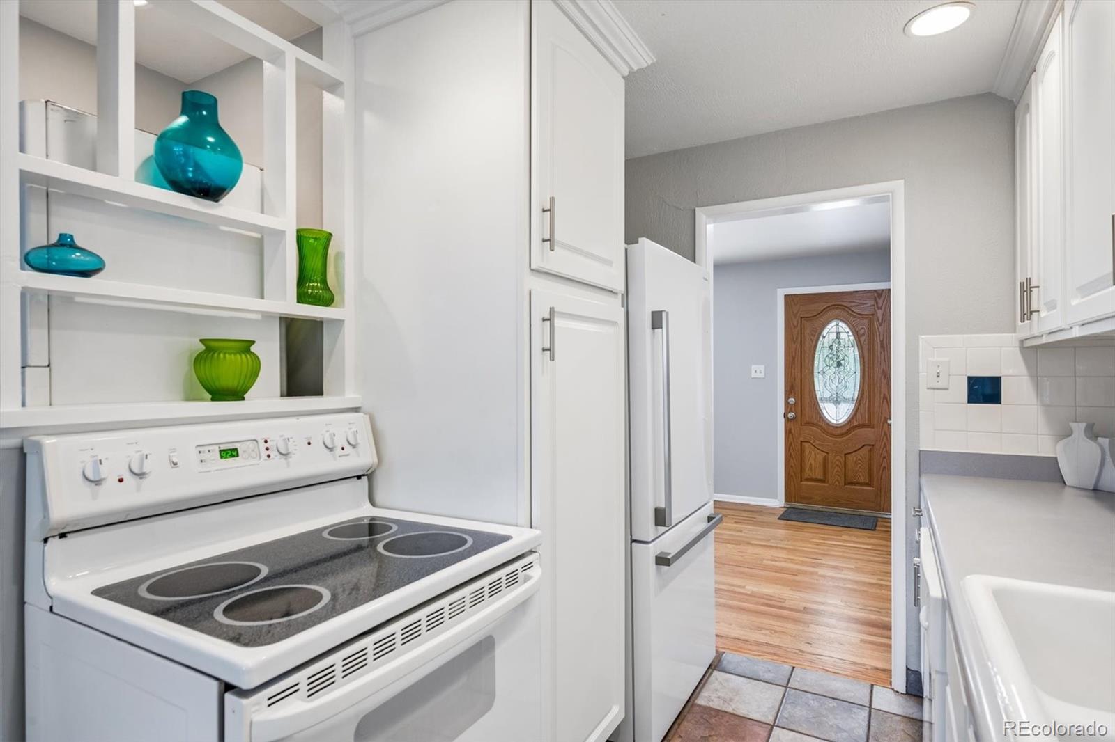 MLS Image #2 for 2689 s meade street,denver, Colorado