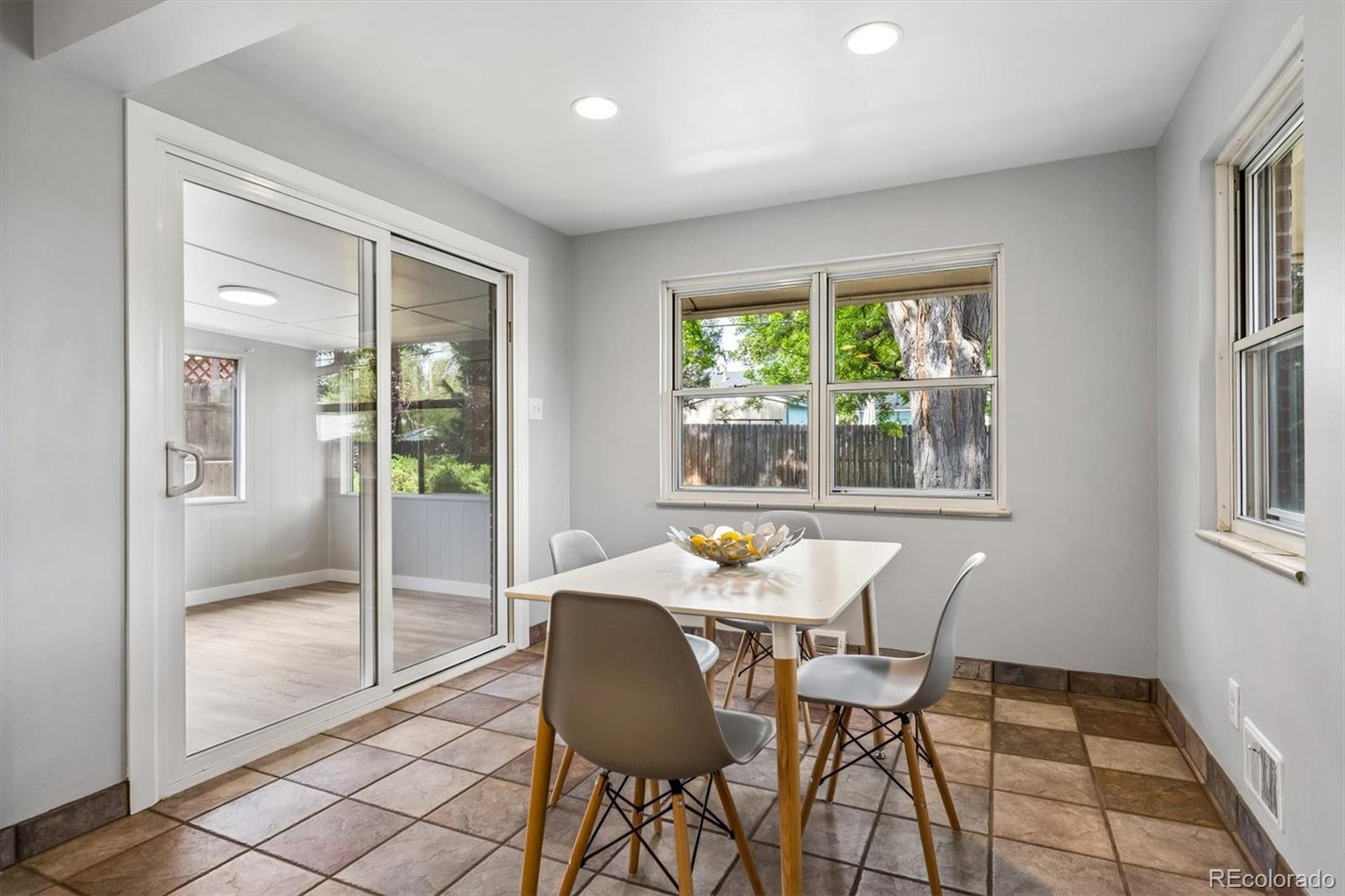 MLS Image #5 for 2689 s meade street,denver, Colorado
