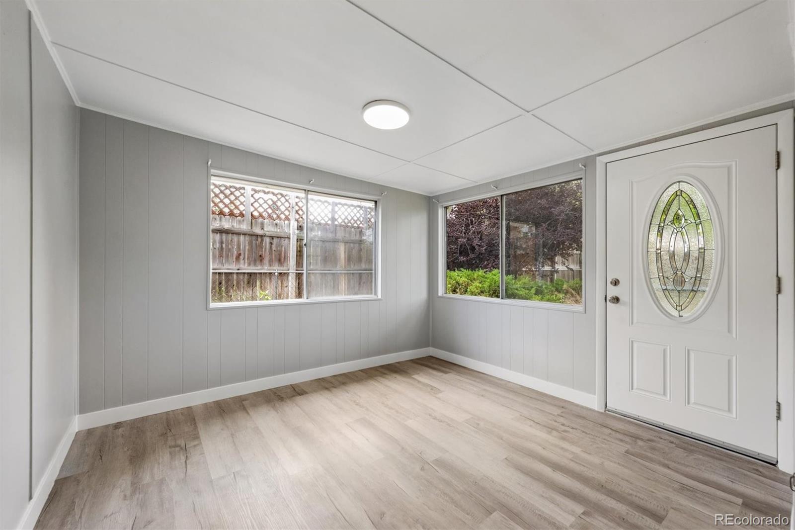 MLS Image #6 for 2689 s meade street,denver, Colorado
