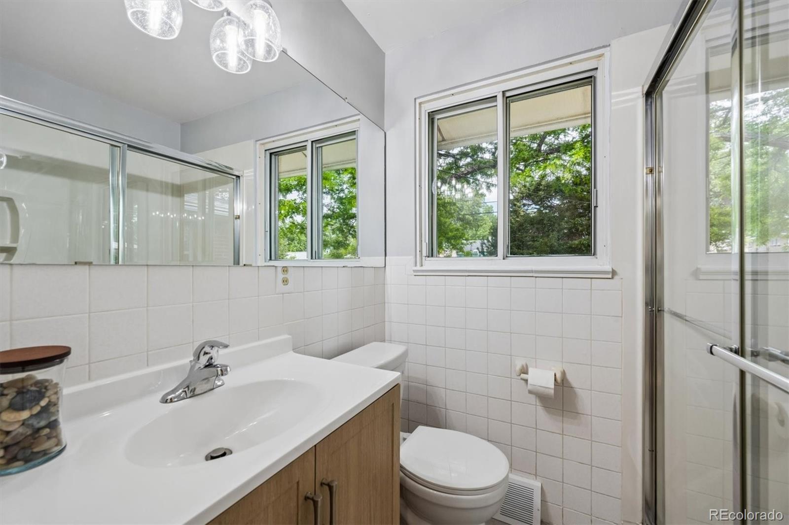 MLS Image #7 for 2689 s meade street,denver, Colorado