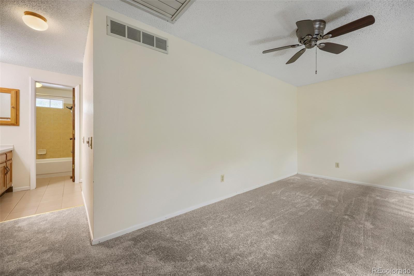 MLS Image #16 for 2878 w long circle,littleton, Colorado