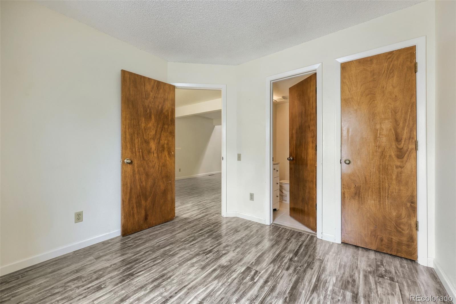 MLS Image #20 for 2878 w long circle,littleton, Colorado