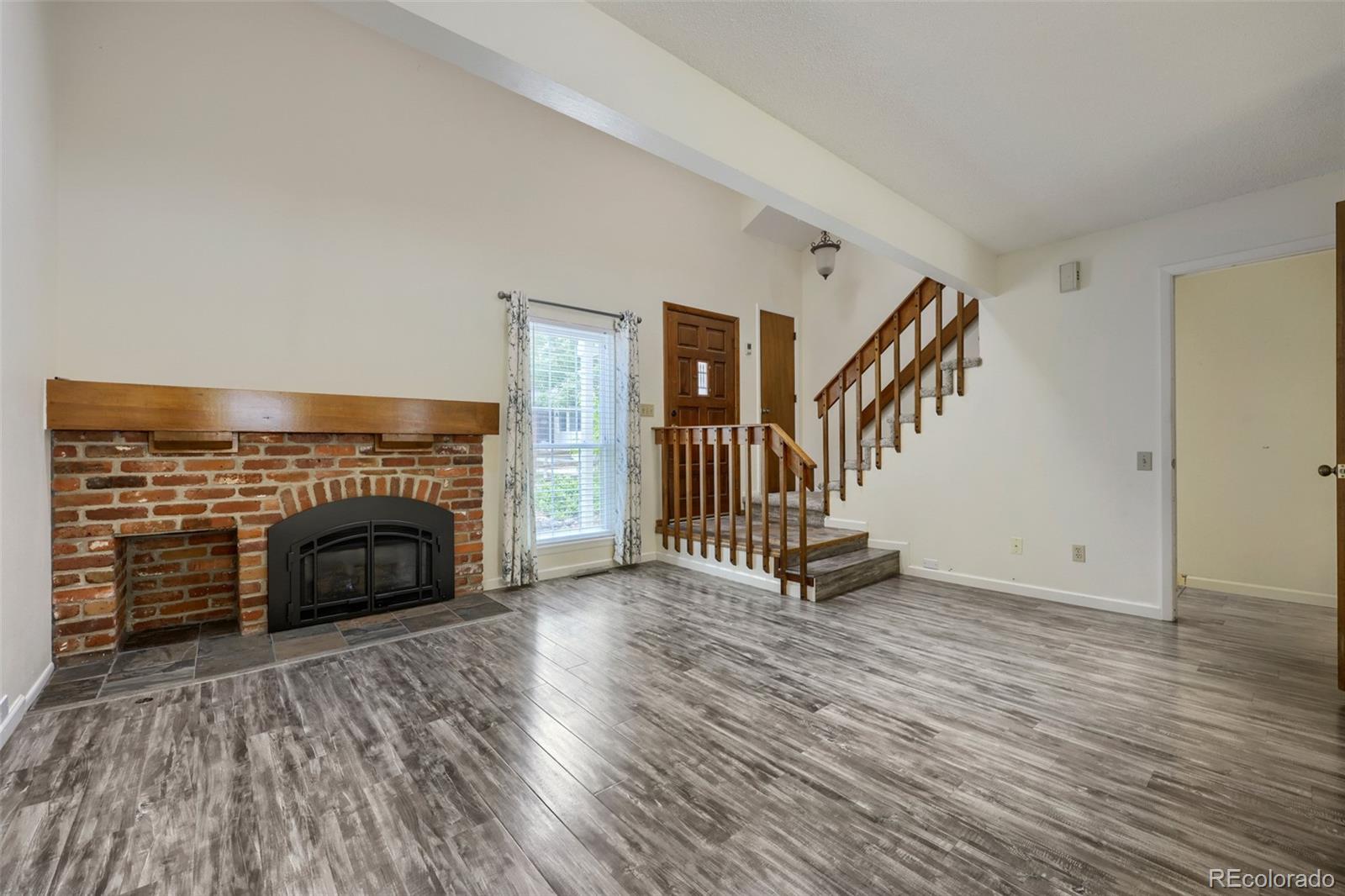 MLS Image #4 for 2878 w long circle,littleton, Colorado